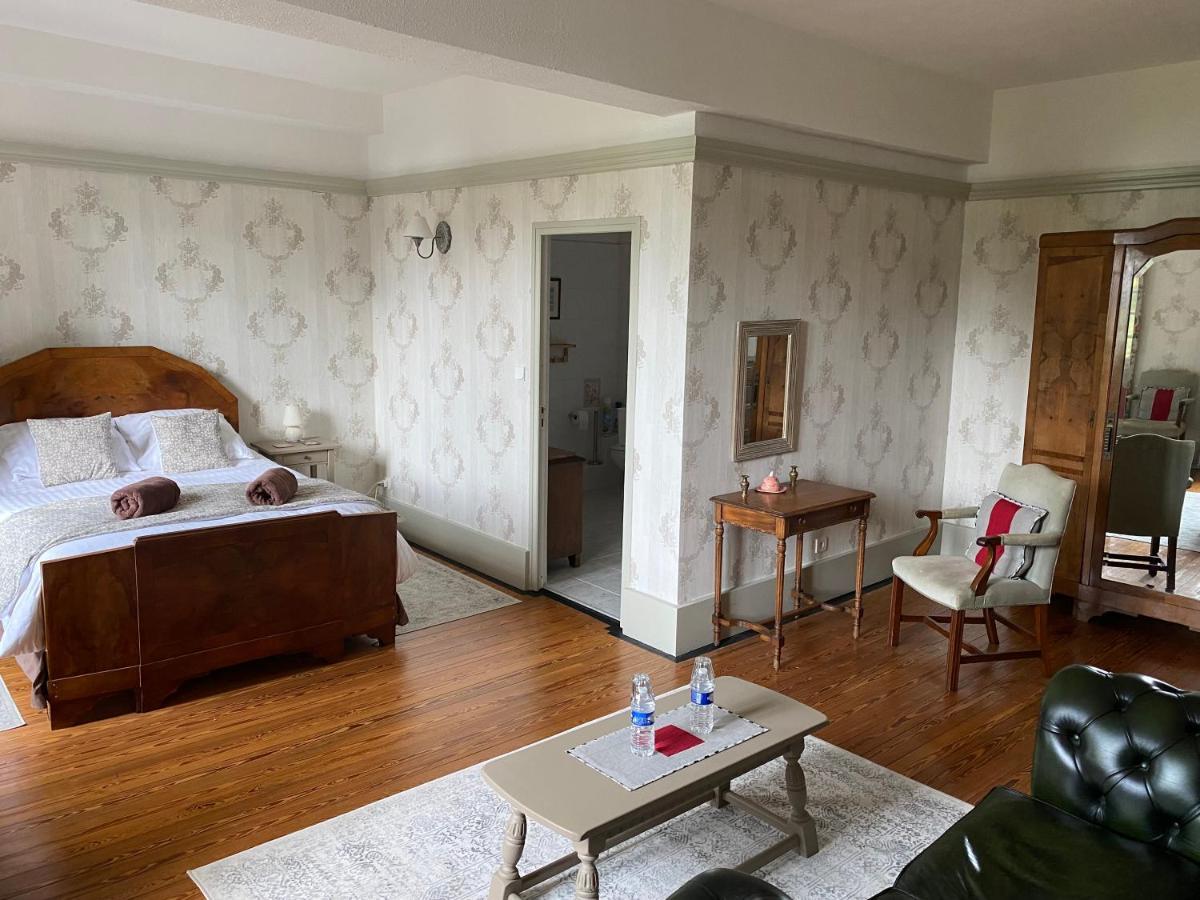 Bed and Breakfast Le Logis Des Quatre Puits Neuvicq-Montguyon Exteriér fotografie